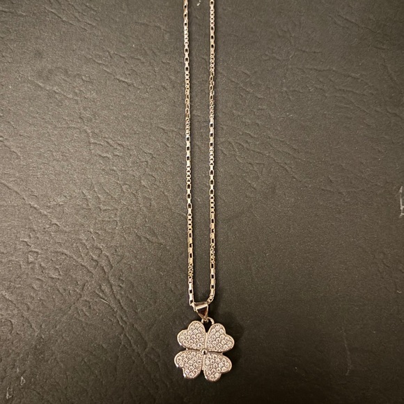 Baublebar White GP Stainless Steel Four Leaf Clover Pendant 18" Chain Necklace - Picture 9 of 13